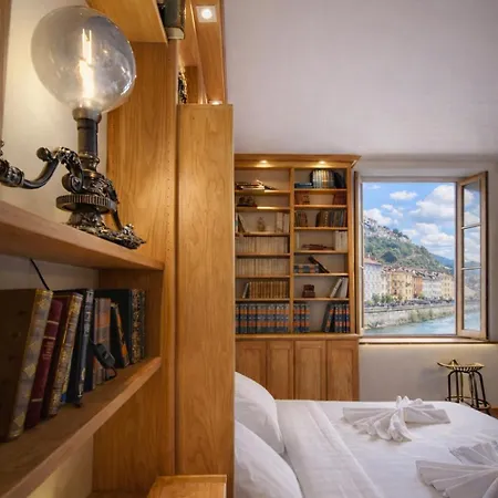 Myd - The Jules Verne Apartmán Grenoble